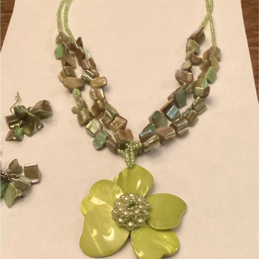 Artisan Necklace and Matching Earrings set